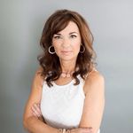 Suzanne Beck - @suzbeck62 - Instagram