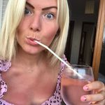 Suzanne Beesley - @calcountwithsuzanne - Instagram