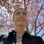 Suzanne Bender-Van Spyk - @svanspyk - Instagram