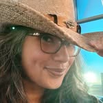 Suzanne Best - @suzannerunsultrasnow - Instagram