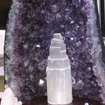 Suzanne Bradley - @sues_crystals - Instagram