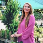 Suzanne Carden - @landscaping_lady_life - Instagram