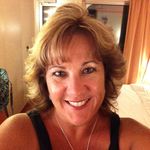 Suzanne Coates - @elkasuz - Instagram