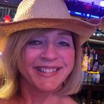 Suzanne Corcoran - @susieq10_ - Instagram