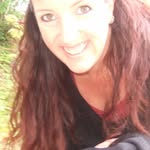 Hayley-Suzanne Donnan-Harling - @hayhangabout - Instagram