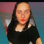 Suzanne Fernandes - @suuh_fernandes98 - Instagram