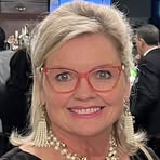 Suzanne Fox - Facebook