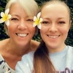 Suzanne Giles - @suzannegiles85 - Instagram