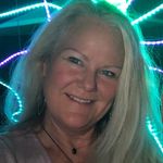 Suzanne Harding - @suzanneharding44 - Instagram