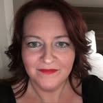 Suzanne Hawes - @suzywuzi - Instagram