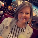 Suzanne Klaus Louis - @suzannehugs - Instagram