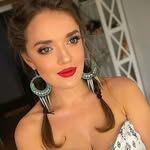 Suzanne Knudsen - @juncglamhanrost2002 - Instagram
