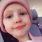Suzanne Lyons - @zannylyons - Instagram