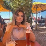 Suzanne Ralph - @lola_perrier144 - Instagram