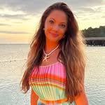 Suzanne Rittenhouse - @suzannne_rittenhouse - Instagram