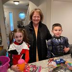 Suzanne Robles Eynon - @suzzeq1950 - Instagram