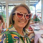 Suzanne Schultz - @sschultz72 - Instagram