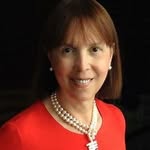 Suzanne Sealy, Douglas Elliman - @suzannesealynyc - Instagram