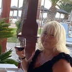 Suzanne Self - Facebook