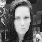 Suzanne Snell - @suzysnell82 - Instagram