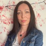 Suzanne Stock - @suzannestockromanciere - Instagram