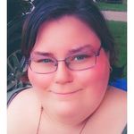 Suzanne Tanner - @suntan91 - Instagram