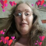 Suzanne Wallis - @suzannewallis67 - Instagram