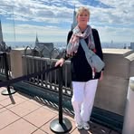 Suzanne Wallis - Facebook