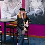 Suzanne Wasser - @wassersuzanne - Instagram