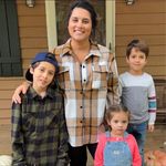 Suzanne Yowell - @suzyowell - Instagram