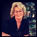 Suzie Larson - @suzie61160 - Instagram