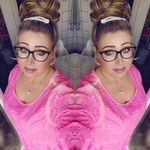 SYDNEY - @sydneybond_23.4 - Instagram