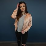 Sydney Burt - @sydneymaylashes - Instagram