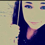 Sydney <3  Clevenger - @turn_thatt_frown_upsidee_down - Instagram