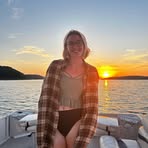 Sydney Crowe - Facebook
