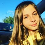 Sydney Curry - @sydney.curry - Instagram
