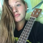 Sydney Daniels - @itsyagurrlsydd - Instagram