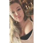 Sydney Decker - @newgirl1st - Instagram