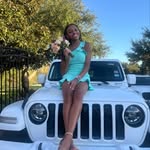 Sydney Devine - @sydneydevine_ - Instagram