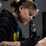 Sydney Dixon - @syddix_art - Instagram