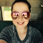 Sydney Downs - @sydneydoeshouses - Instagram