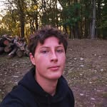 Sydney Dudáš - @dudassydney - Instagram