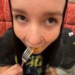 sydney eggers - @sydney_spams_22 - Instagram