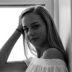 Sydney Elliott - @sydneypaige.modeling - Instagram