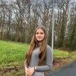 Sydneyemerson - @sydn.eyemerson - Instagram
