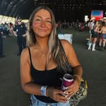 Sydney Flack - @sydneyflack - Instagram