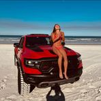 Sydney Howe - Facebook