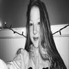 sydney  - @sydney.lesterr - TikTok