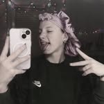 Sydney Logsdon - @sydneylogsdon - Instagram