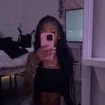 Sydney Moss - @def_not_sydney_uk - Instagram